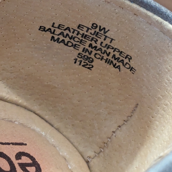 Earth Shoes Grey 9W Ballet Flats - Picture 5 of 5